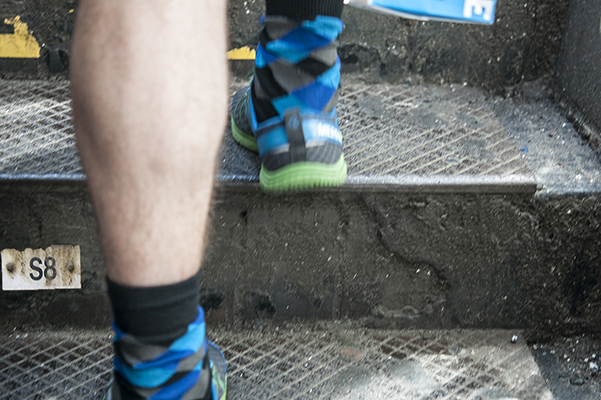 Subway stairs S8 up DSC_9334.jpg